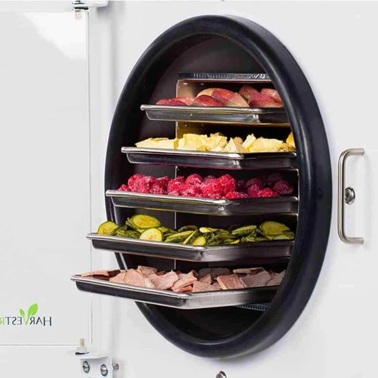 2025 Harvest Right Medium Freeze Dryer with Mylar Starter Kit