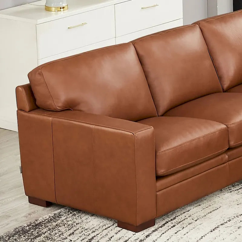 Hydeline Dillon Right-Facing Sectional Sofa with Chaise in Top Grain Leather