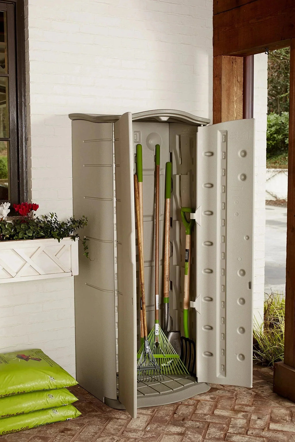 Rubbermaid Vertical Resin Weather Resistant Outdoor Storage Shed