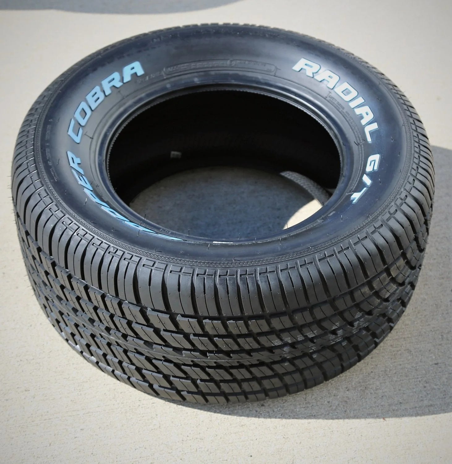 Cooper Cobra Radial Tire G/T 295/50R15 105S A/S All Season