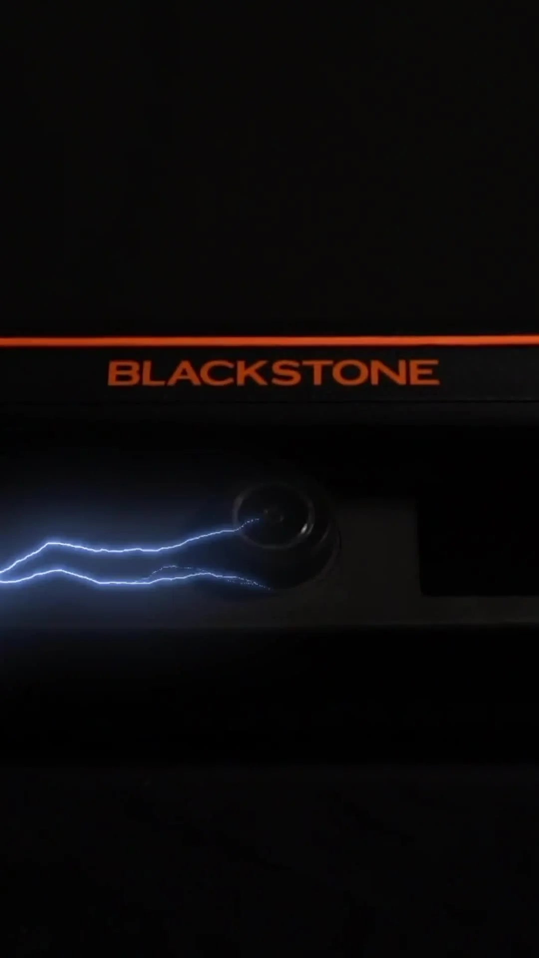 2025 Blackstone E-Series 17" Electric Tabletop Griddle with Hood, Black