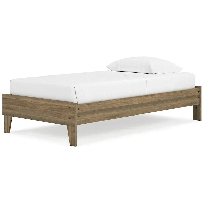 Signature Design by Ashley Deanlow Honey Wood Platform Bed