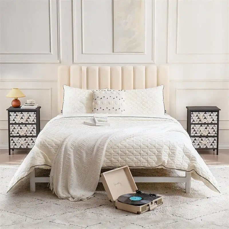 Set of 2 Nightstands