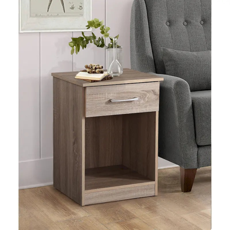 Lindsey Nightstand with 1 Drawer