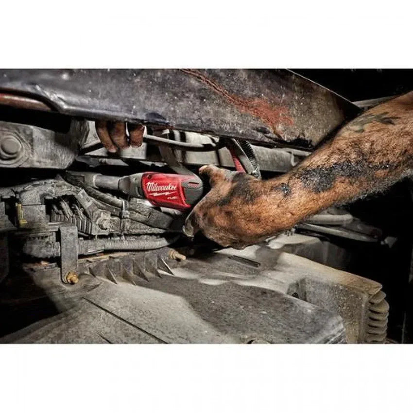 Milwaukee 2560-21 M12 FUEL 3/8” Extended Reach Ratchet 1 Battery Kit