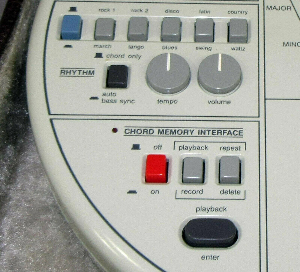 Suzuki Omnichord OM-84 System Two w/ Hard Case Power Supply Manual TESTED! WORKS