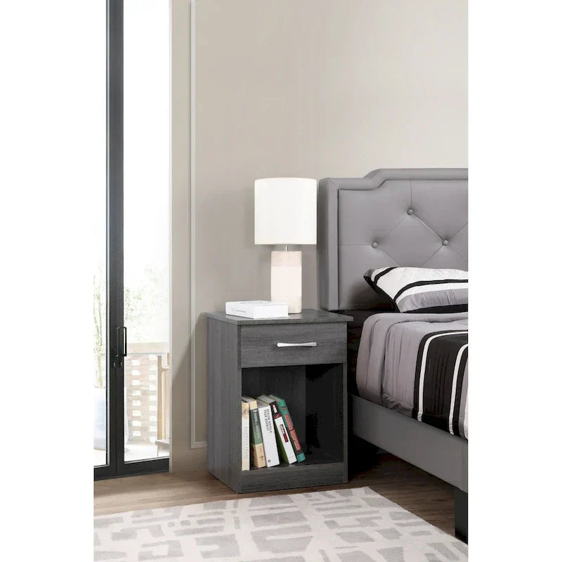 Lindsey Nightstand with 1 Drawer